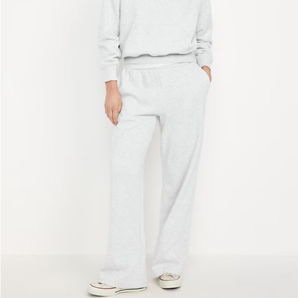 Straight Leg Sweatpants